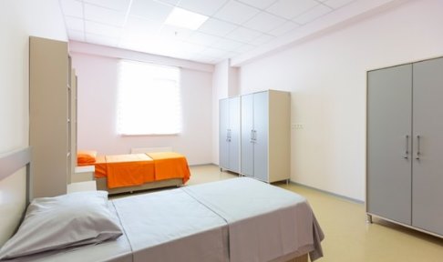 Bursa - Nil�fer, �nsan Vakf� Ramazan Karaalp K�z Yurdu - 3 Ki�ilik Oda